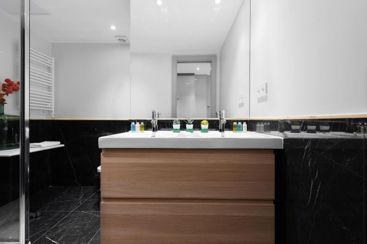 2 Bedrooms 1 Bathroom Furnished - Justicia - Executive Style - Mintystay Madrid Luaran gambar