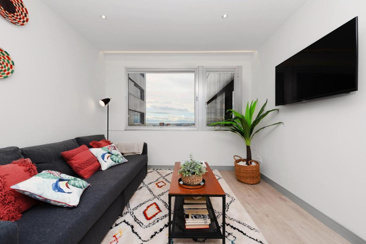2 Bedrooms 1 Bathroom Furnished - Justicia - Executive Style - Mintystay Madrid Luaran gambar