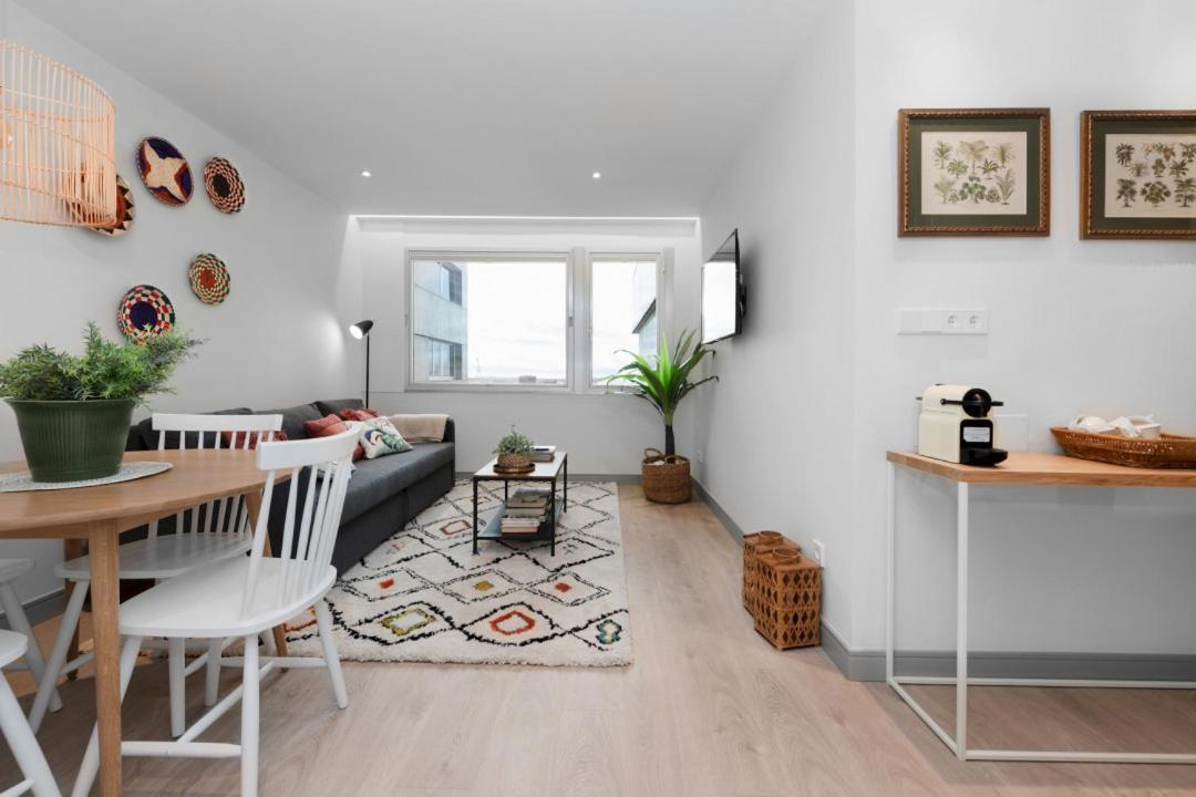2 Bedrooms 1 Bathroom Furnished - Justicia - Executive Style - Mintystay Madrid Luaran gambar