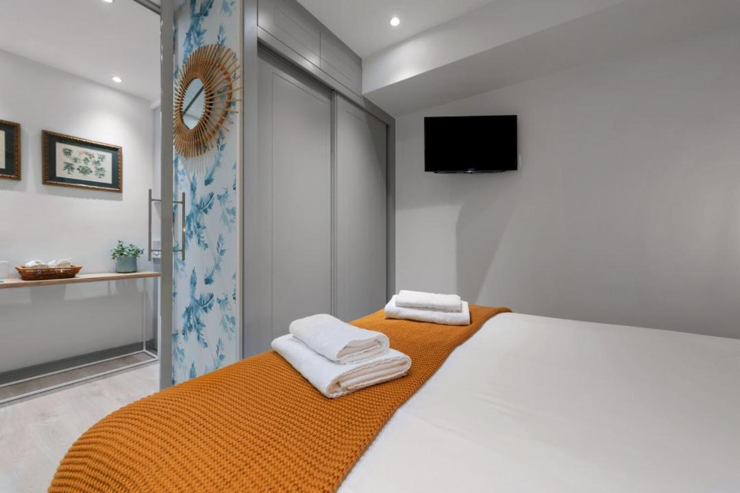 2 Bedrooms 1 Bathroom Furnished - Justicia - Executive Style - Mintystay Madrid Luaran gambar